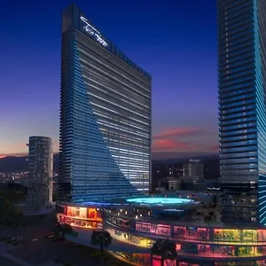 P A N O R A M A Orbi City Aparthoel Sea View Апартаменты